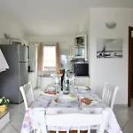 בית נופש Casa Luciano Tortolì